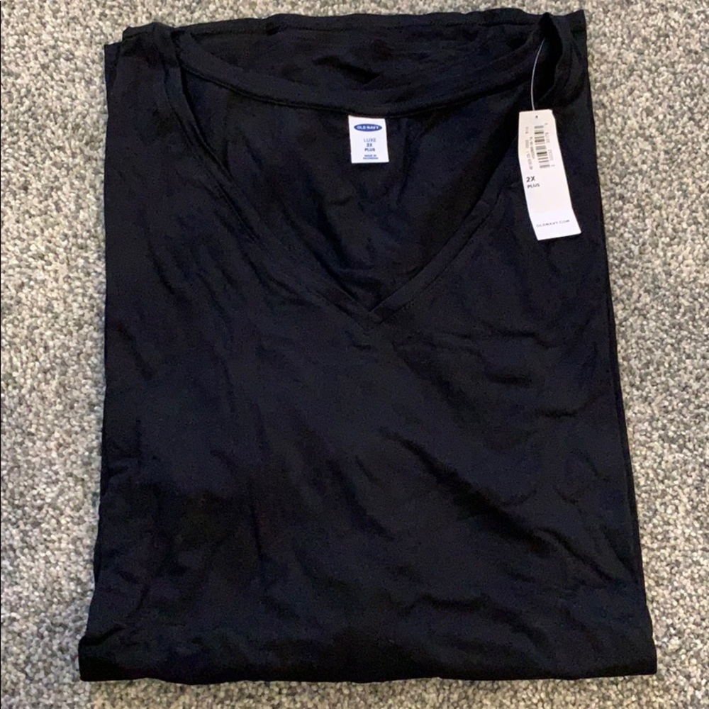 Old Navy Luxe Plus Size V-Neck Tunic Tee